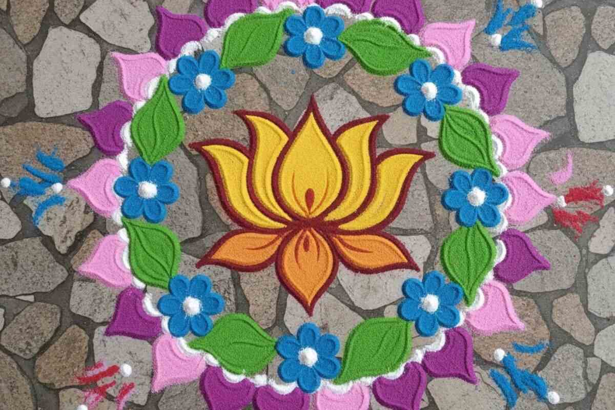 Rangoli Design For Kids: मस्ती और खुशियों से भरा हो दिवाली का त्योहार, बच्चों के लिए सुंदर और सिंपल रंगोली डिजाइन आइडियाज 4 Flower Simple Rangoli
