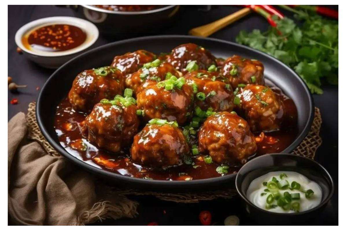 Manchurian Recipe Without Cabbage: बिना पत्ता गोभी के बनाएं टेस्टी मंचूरियन - मंगौड़ी और मिक्स दाल बॉल्स से दें हेल्दी ट्विस्ट 1 Manchurian Recipe Without Cabbage Min