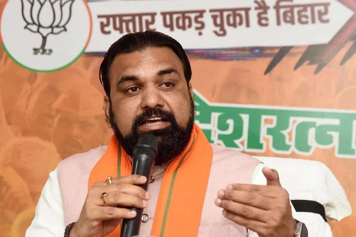 मुजफ्फरपुर एयरपोर्ट का टेंडर जारी, 26 करोड़ खर्च करके 11 महीने में होगा तैयार 1 डिप्टी सीएम सम्राट चौधरी