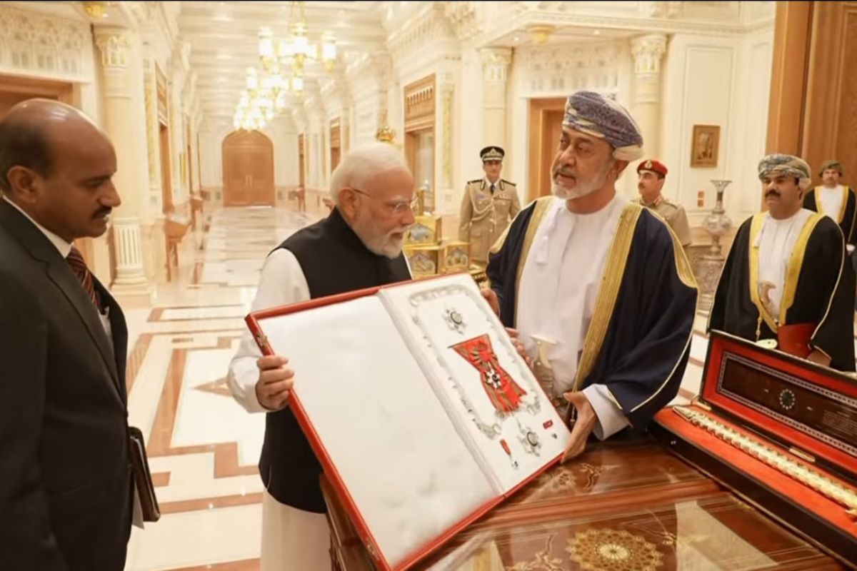 PM मोदी को मिला ओमान का सर्वोच्च नागरिक सम्मान, शिक्षा, व्यापार और CEPA पर दिया जोर