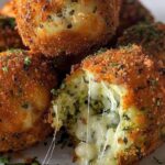 बाहर से क्रिस्पी, अंदर से चीजी - ट्राई करें स्वाद से भरपूर Pumpkin Cheese Balls Recipe 5 How To Make Pumpkin Cheese Ball