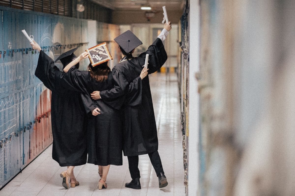 भारत के टॉप 5 लॉ कॉलेज, जानें एडमिशन, फीस स्ट्रक्चर और प्लेसमेंट की डिटेल्स