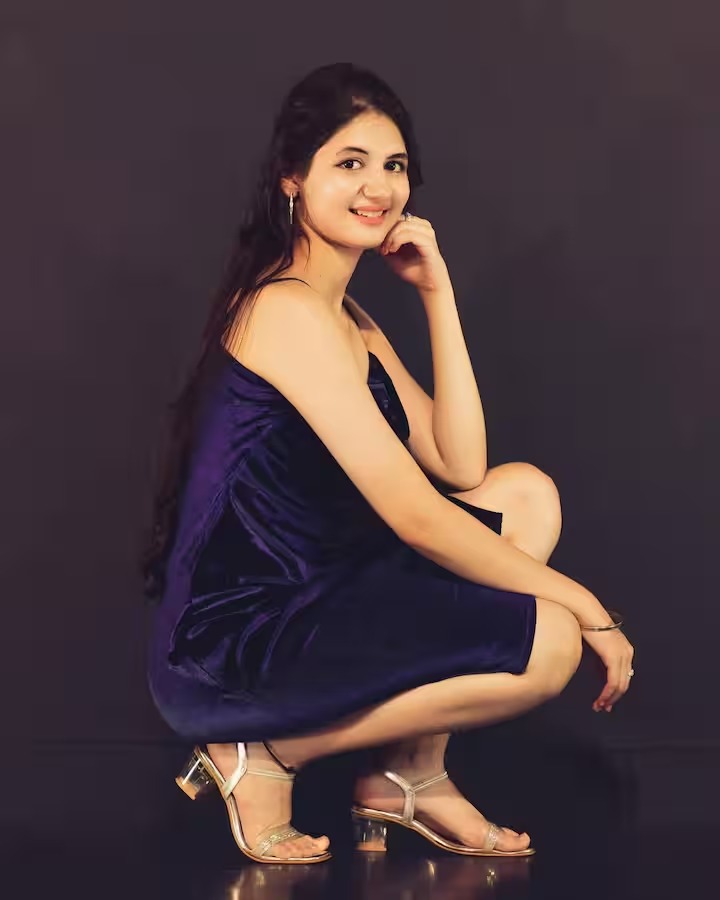 Bajrangi Bhaijaan Munni Photos: 'बजरंगी भाईजान' की 'मुन्नी' का ग्लैमरस अंदाज, लेटेस्ट तस्वीरों में पहचान नहीं पाएंगे आप 8 Whatsapp Image 2025 12 12 At 1.54.38 Pm