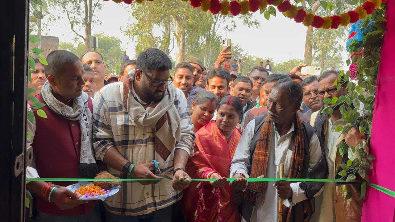 मंत्री ने धान अधिप्राप्ति केंद्र का किया उद्घाटन