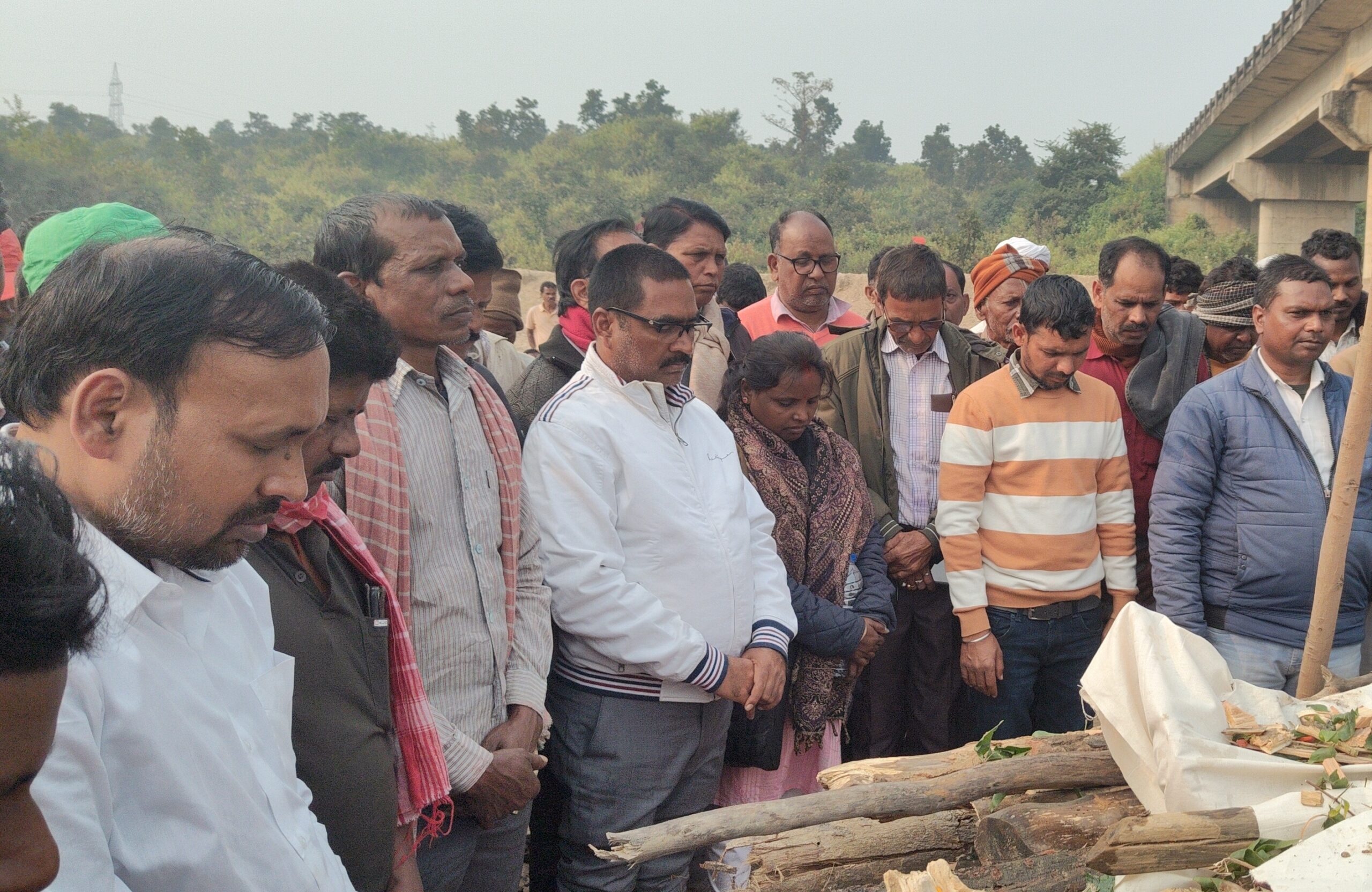 Bokaro News : माकपा नेता को श्रद्धांजलि देने उमड़े लोग