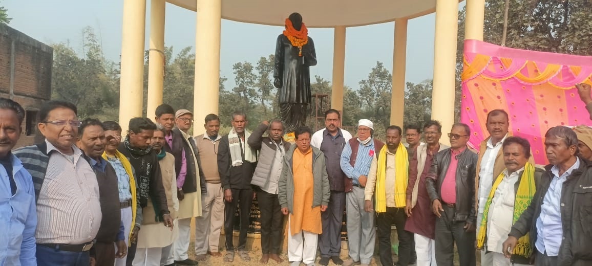 Bokaro News : गरीबों व शोषितों की आवाज थे बिनोद बिहारी महतो