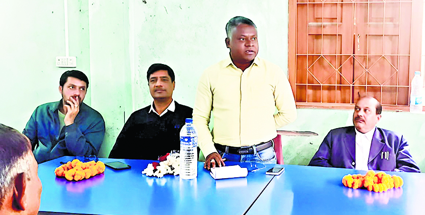 East Singhbhum News : घाटशिला में कैंप कोर्ट शुरू करायेंगे : सोमेश