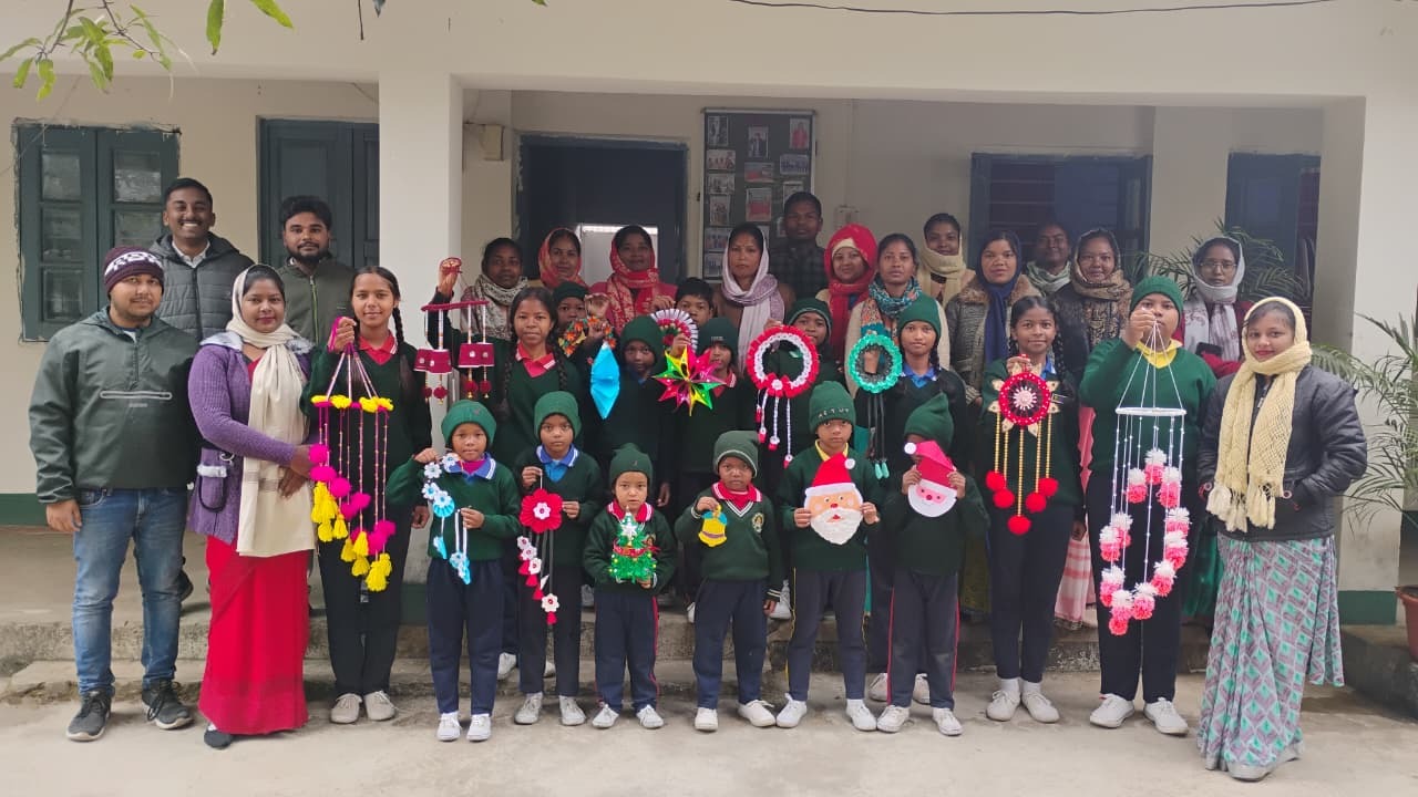 आर्ट्स एंड क्राफ्ट प्रतियोगिता आयोजित