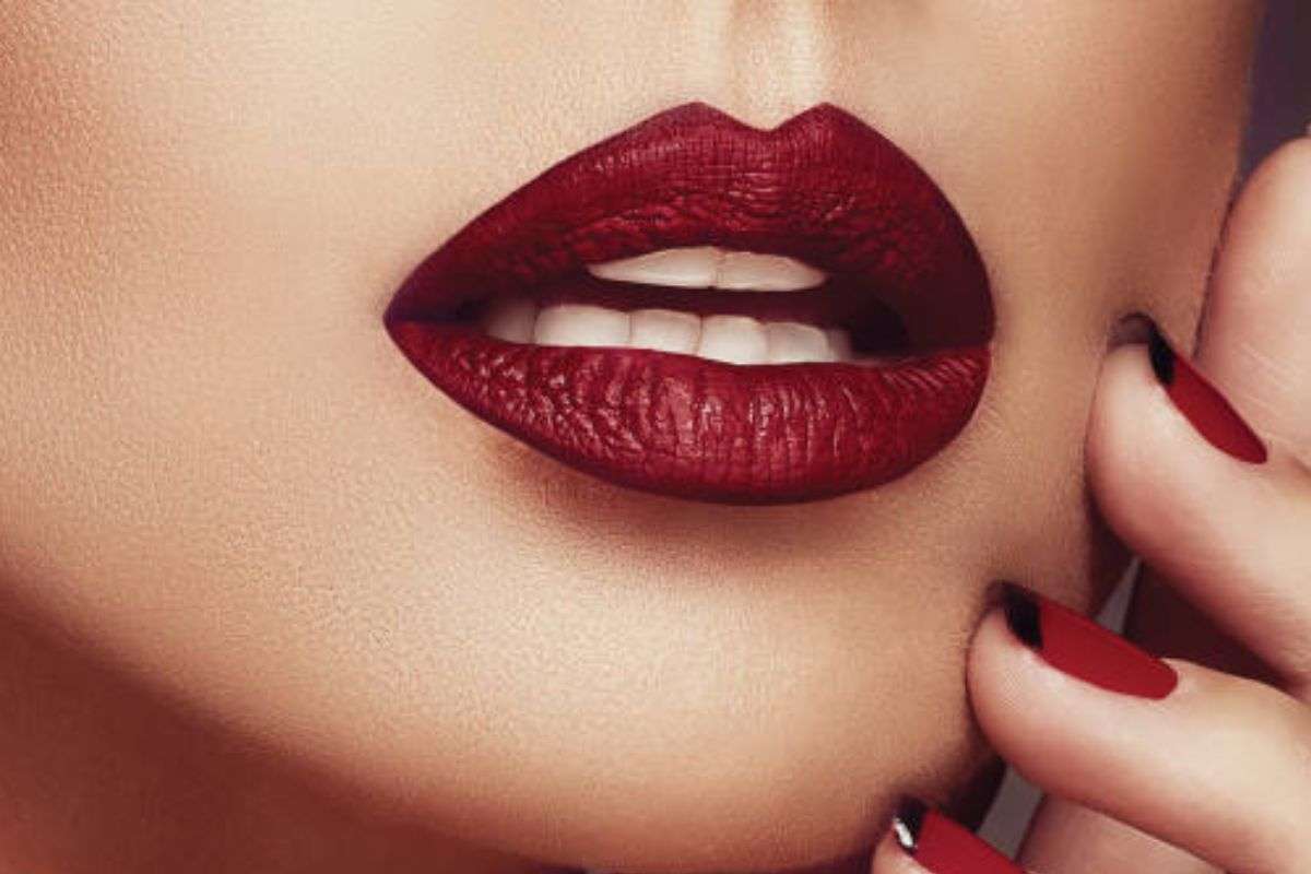 Dark Maroon Lipstick