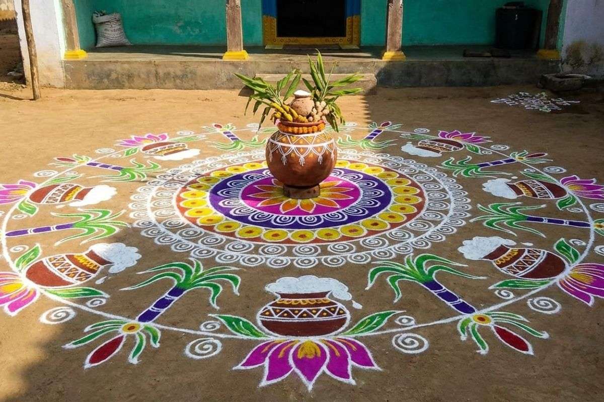 Traditional Pongal Pot Kolam