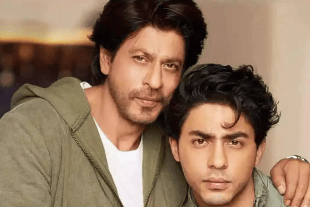 दोस्त की शादी में आर्यन खान का धमाल, दूल्हे का जूता बचाने के लिए मेहमानों से की जमकर छीना-झपटी