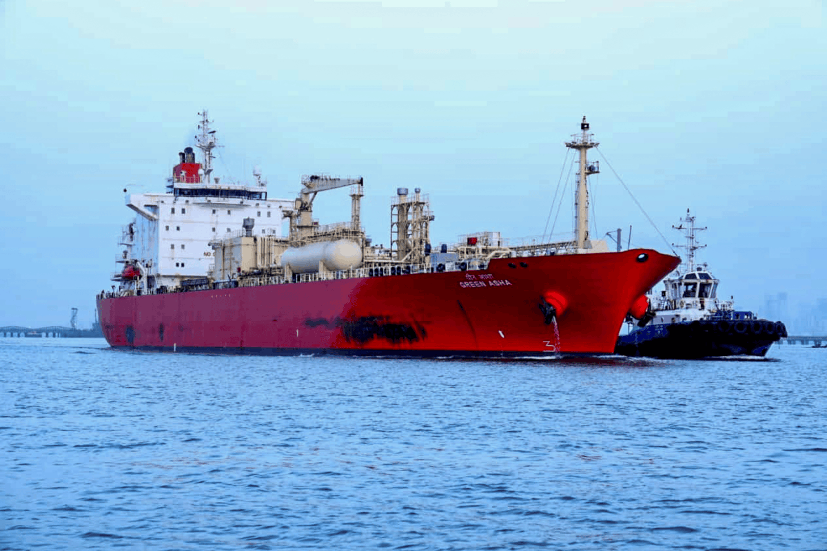 आपदा में अवसर : होर्मुज स्ट्रेट तनाव से भारत के विझिंजम पोर्ट को मिल रहा फायदा