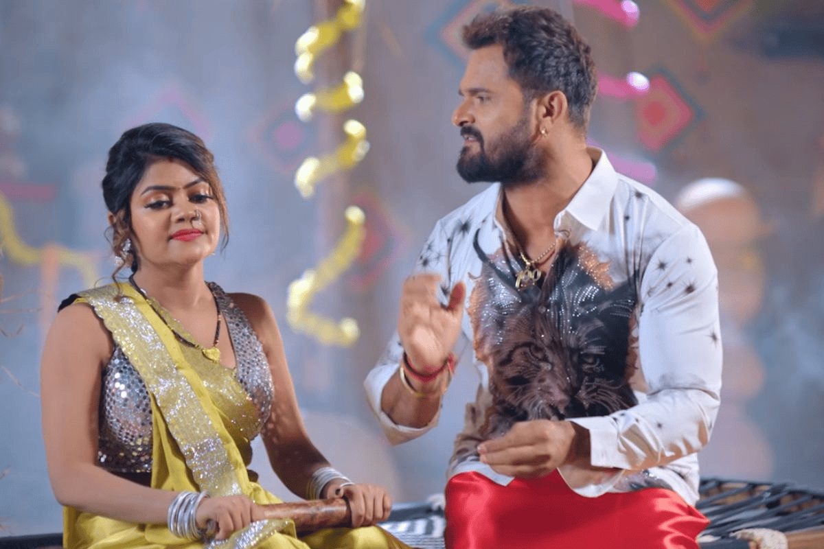 खेसारी लाल यादव पर फूटा पत्नी का गुस्सा, नया गाना ‘बेलनवों खइबा’ हुआ वायरल