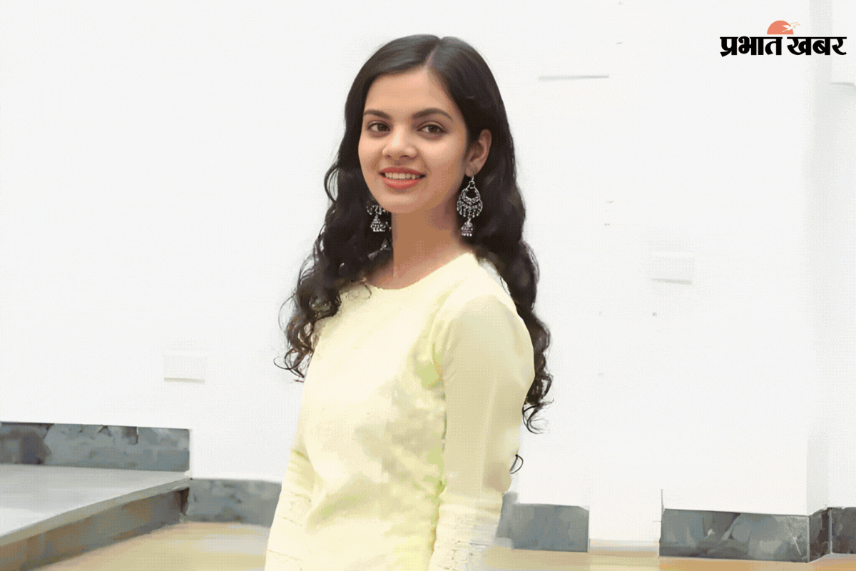 दिल्ली जाने की जरूरत नहीं, घर पर पढ़ाई करके UPSC में AIR 66, 22 की उम्र में बनेंगी IAS