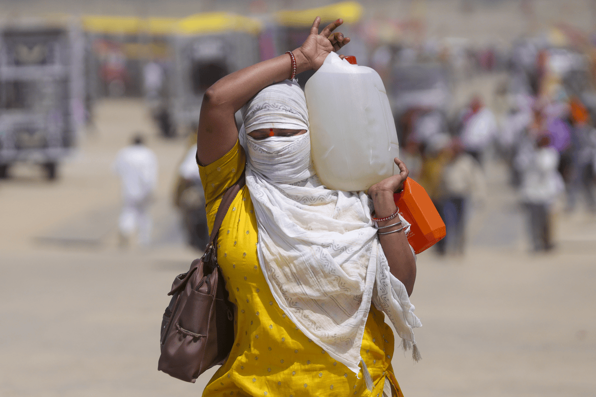 उत्तर भारत में बढ़ती गर्मी, तप रहा राजस्थान, बंगाल में लू का अलर्ट, झारखंड में बदलेगा मौसम