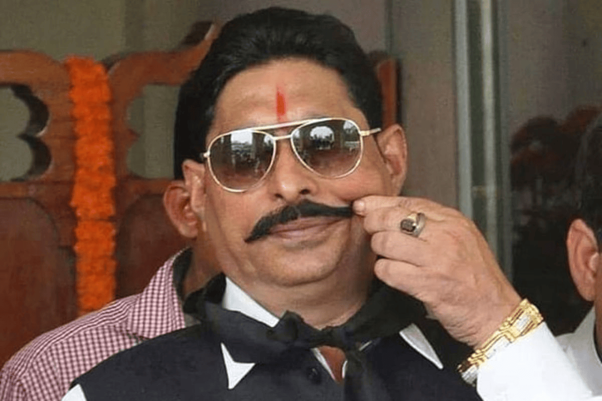 ‘तेजस्वी क्या उखाड़ेंगे, हम भी देखते हैं…’ विधानसभा के बाहर अनंत सिंह ने लालू के बेटे को दिया चैलेंज