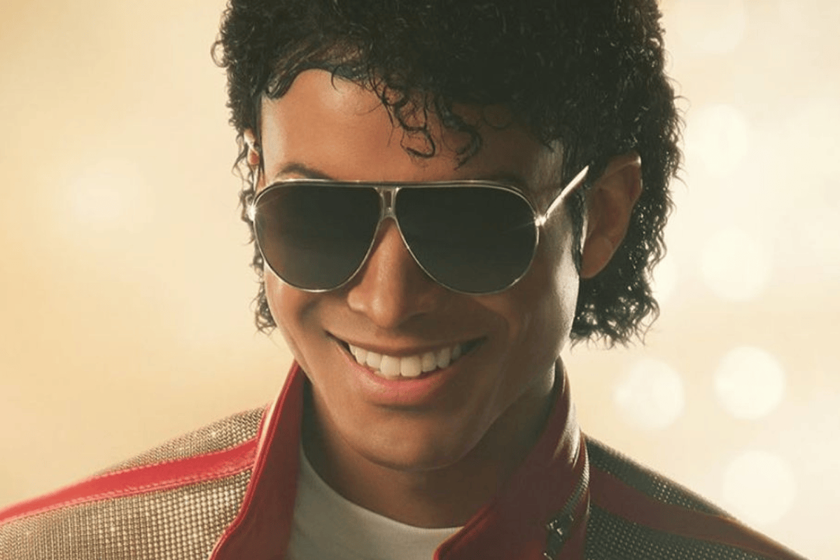 क्या फ्लॉप होने वाली है Michael Jackson की बायोपिक? पहले दिन ‘भूत बंगला’ ने किया पीछे