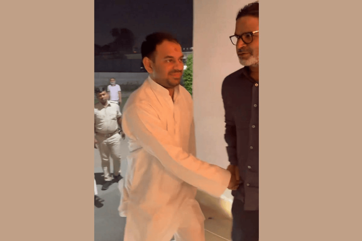 देर रात प्रशांत किशोर से मिले तेज प्रताप यादव, एक्स पर राहुल-तेजस्वी-सम्राट को किया टैग