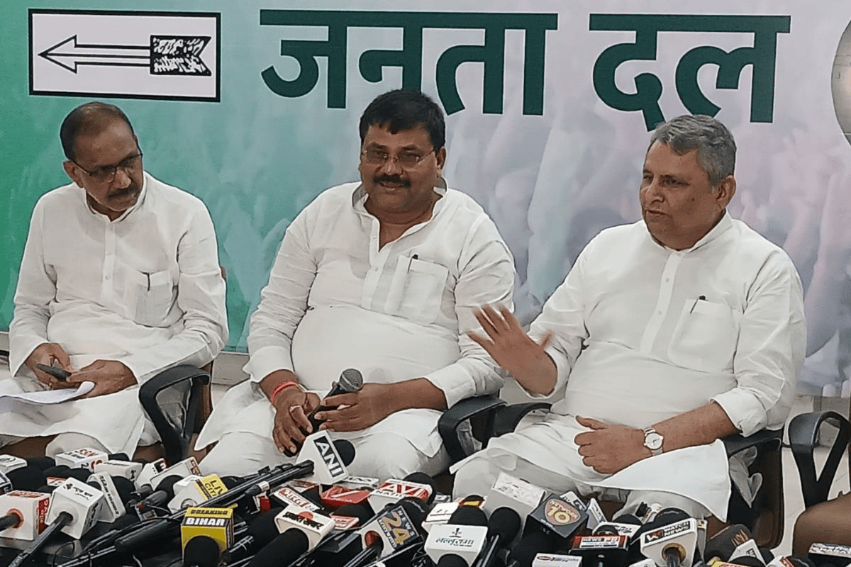 सीएम सम्राट के विश्वास मत से पहले विजय चौधरी का दावा, ‘सरकार नई लेकिन रास्ता पुराना’