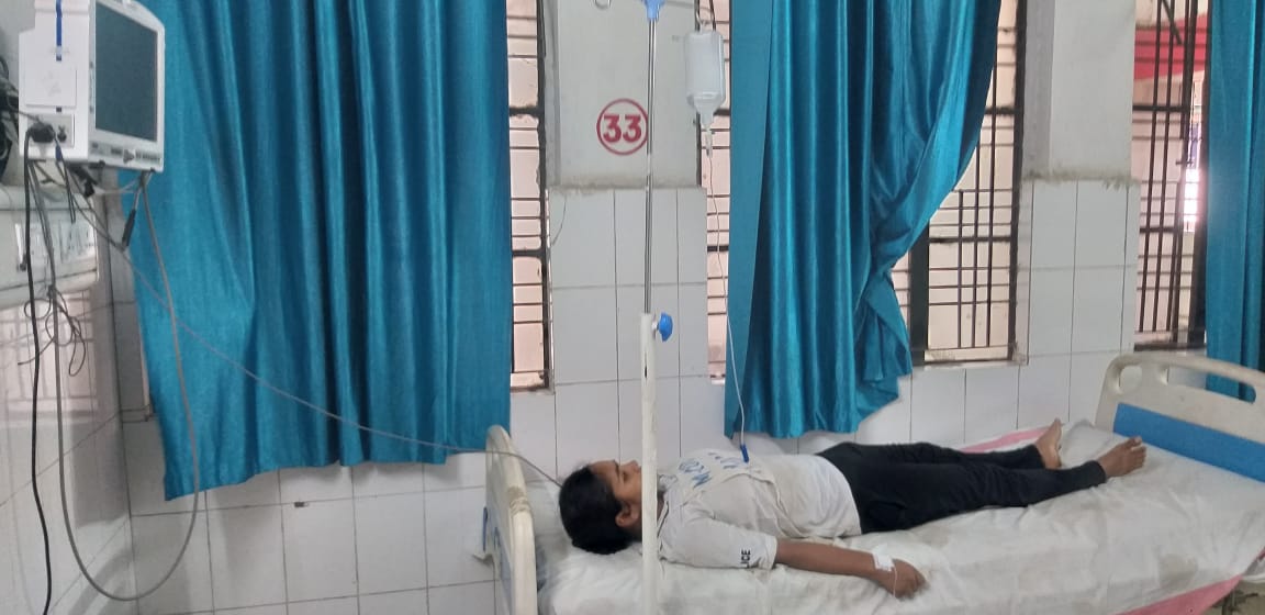 सासाराम में BSAP-2 ट्रेनिंग में 16 महिला ट्रेनी बेहोश, 4 की हालत गंभीर; पहले भी हो चुकी है एक मौत सासाराम में BSAP-2 ट्रेनिंग में 16 महिला ट्रेनी बेहोश, 4 की हालत गंभीर; पहले भी हो चुकी है एक मौत