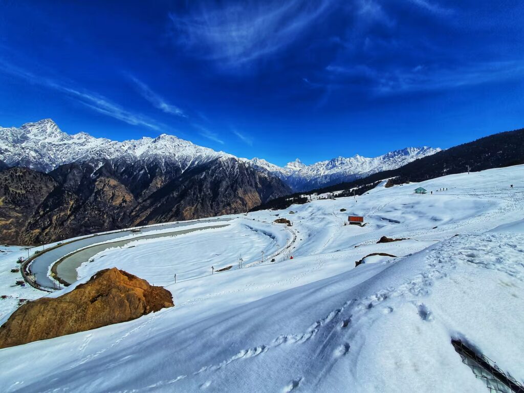 Auli Hill Station Snow covered mountains in Auli Uttarakhand