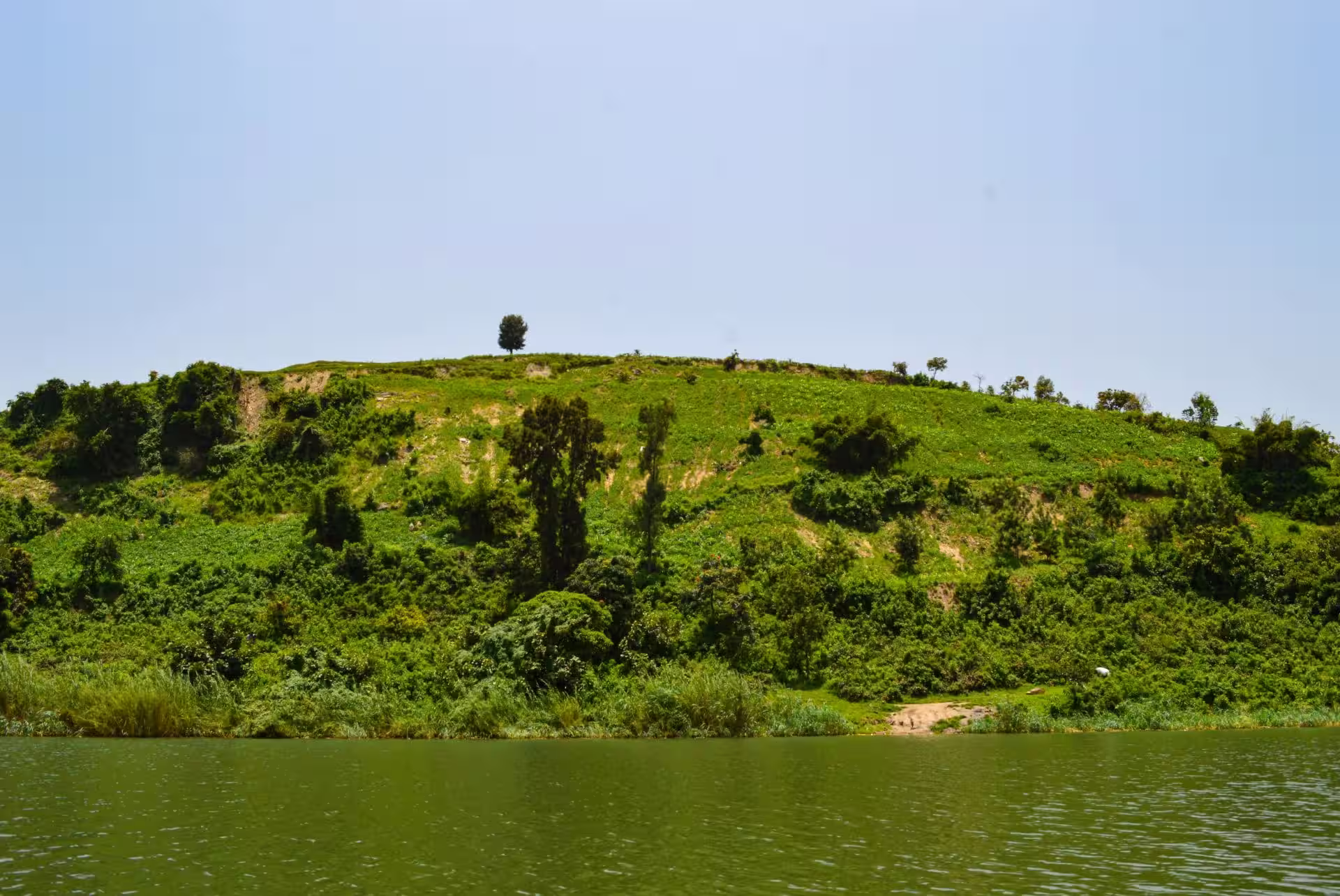 Adventure travel in Rwanda Adventure activities in the green hills of Rwanda