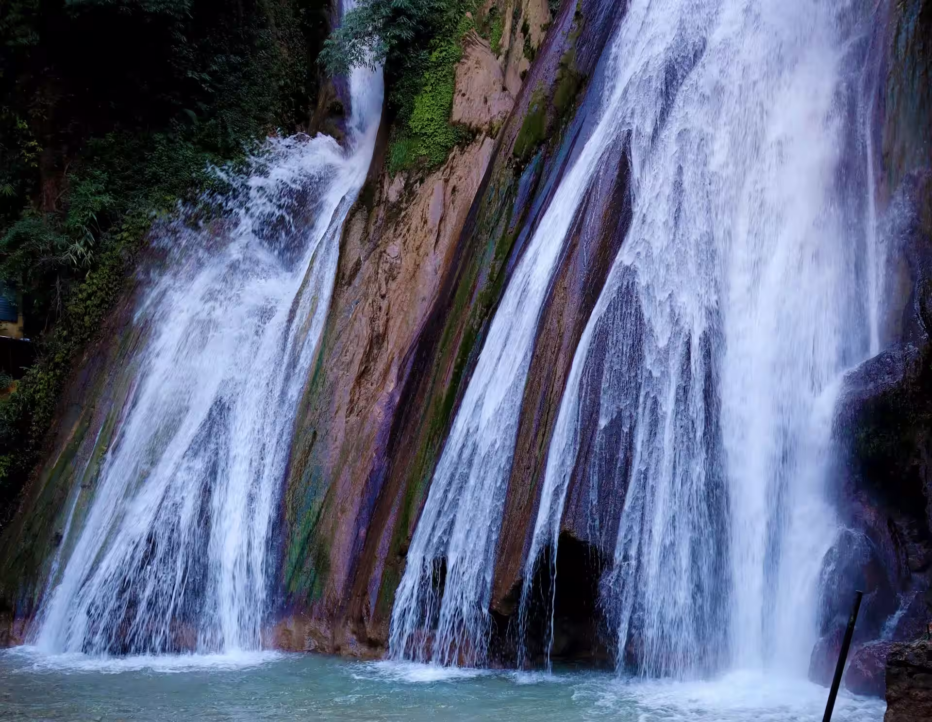 Bhatta Waterfalls in Mussoorie Bhatta Waterfalls in Mussoorie