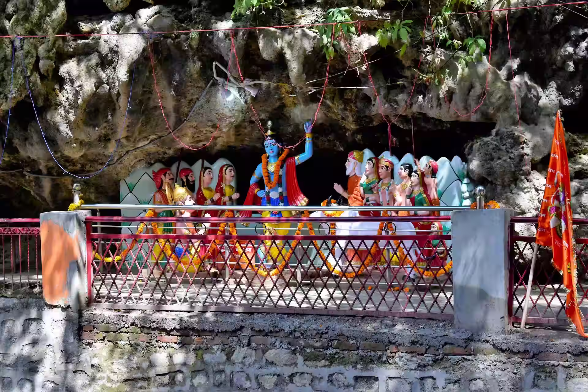 Tapkeshwar Mahadev Temple Dehradun