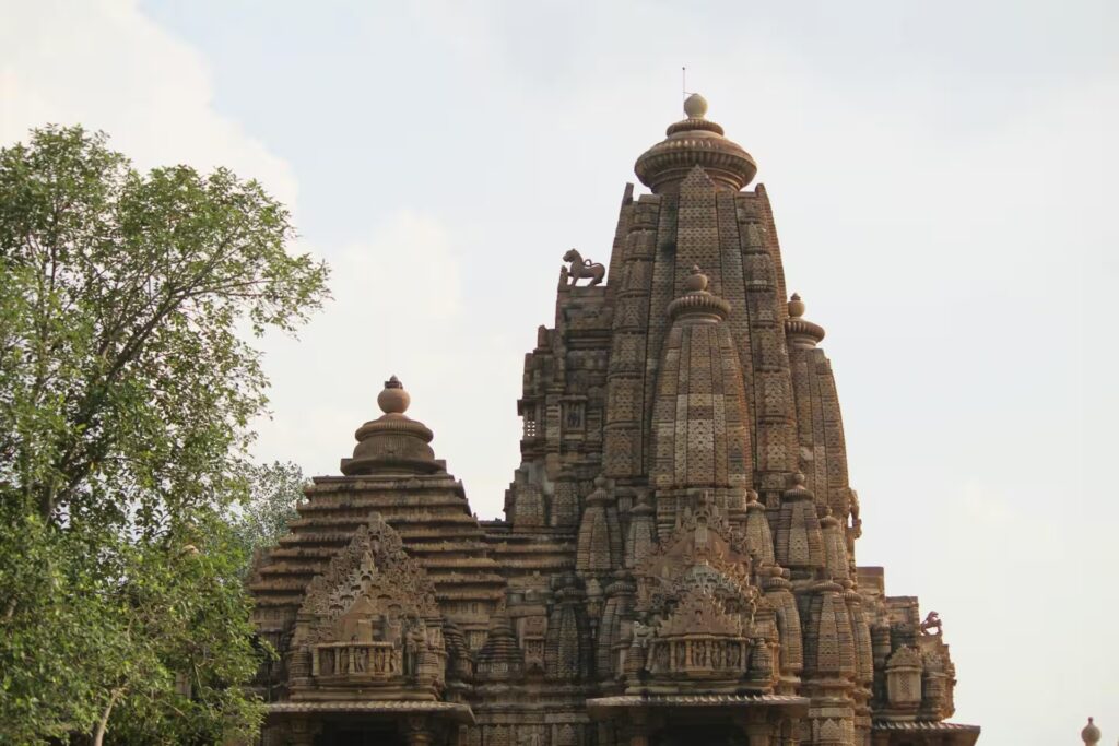 Chaturbhuj Temple