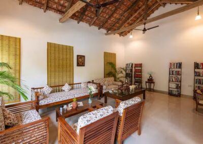 Tiger’s Den Resort Library