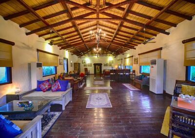 Paatlidun Safari Lodge Seating