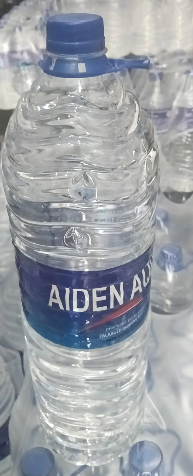 Aden aqua 2 Litre Image 1