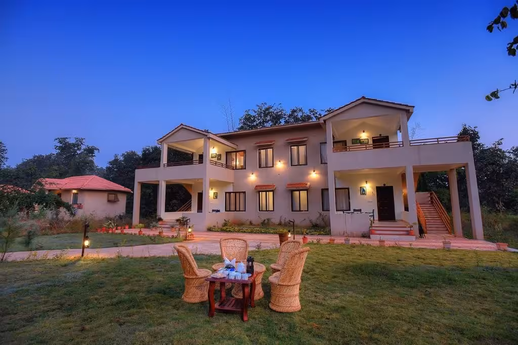 Tathastu Kanha Ground Sitting Place