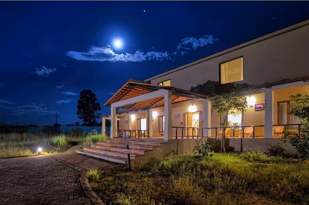 Aranyak Resor Kanha Exterior