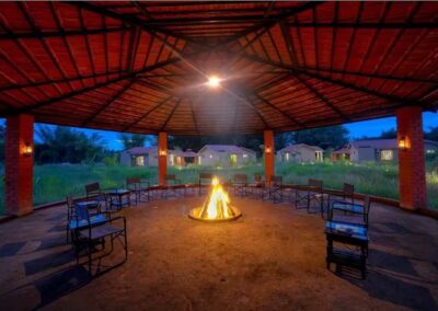 Aranyak Resor Kanha Open Fire
