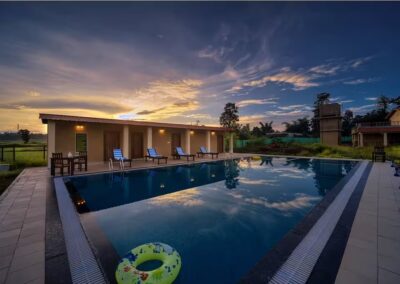 Aranyak Resor Kanha Swimming Pool