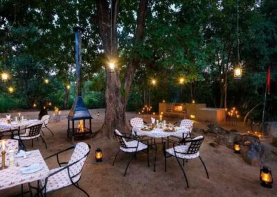 Kanha Earth Lodge Outside Dinner