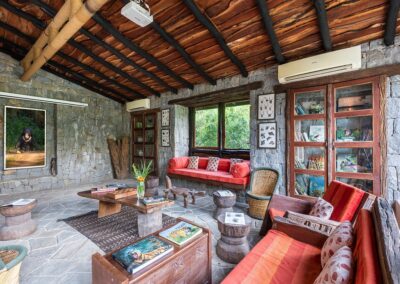 Kanha Earth Lodge Interior