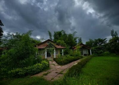 Chitvan Jungle Lodge Exterior