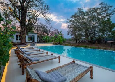 Riverwoods Kanha Pool with Jacuzzi