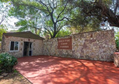 Greetoe Camp Panna Reception Exterior