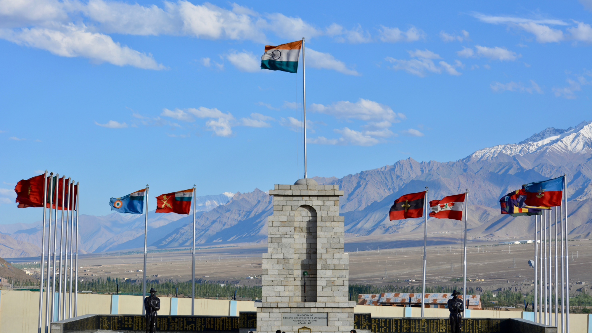 Sham Valley View Points Tour from Leh