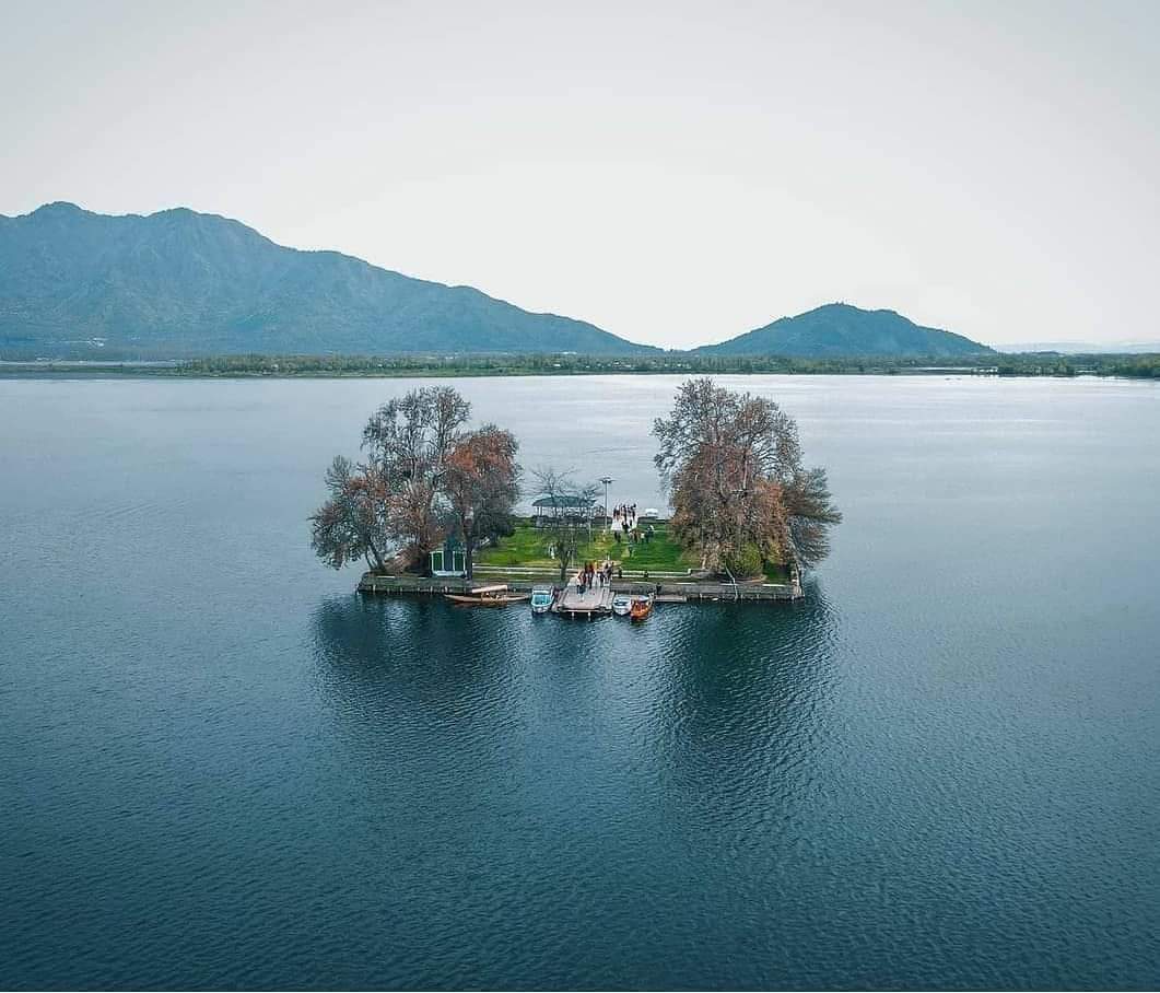 Garden of Char Chinar