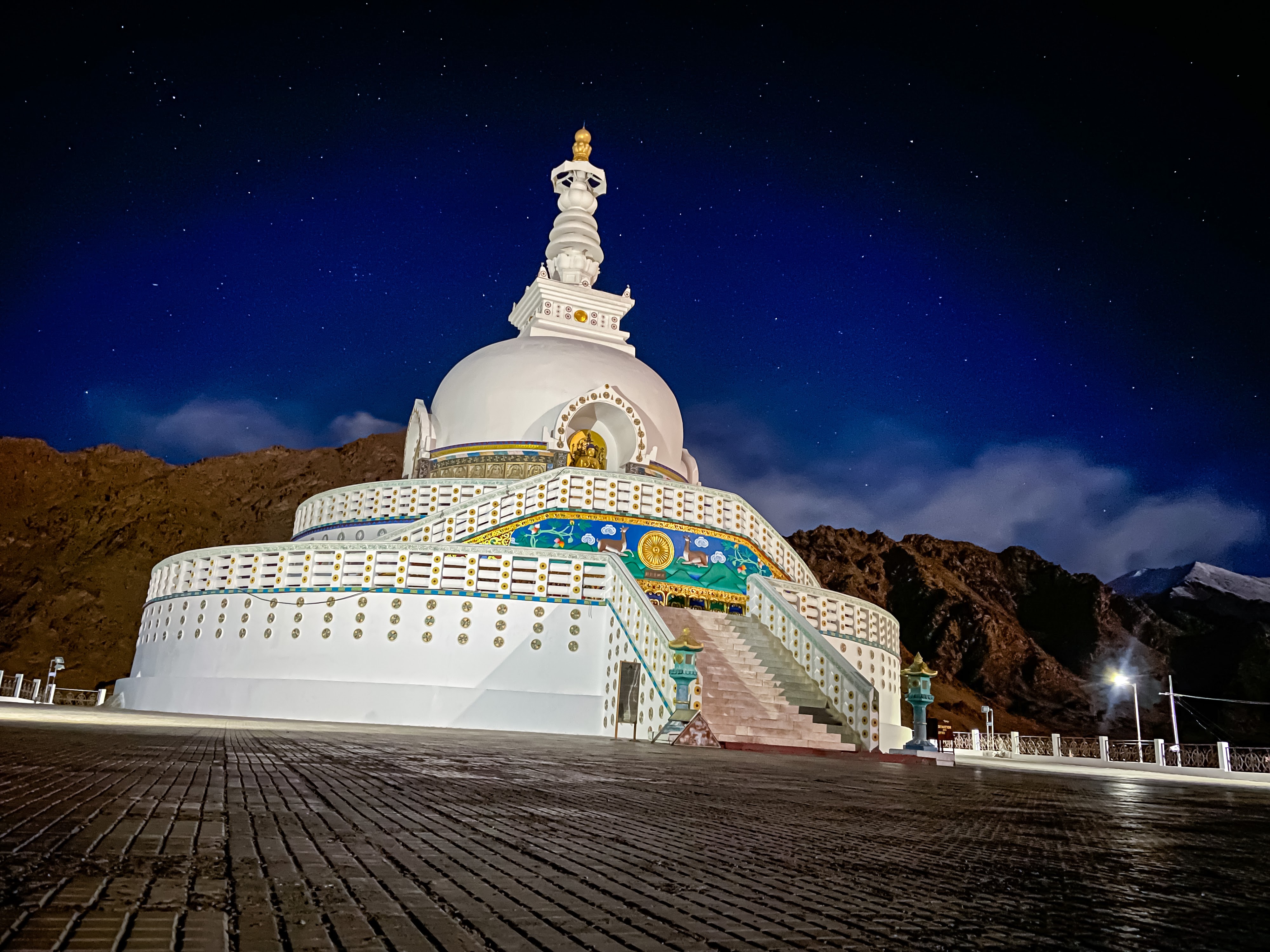 Shanti Stupa