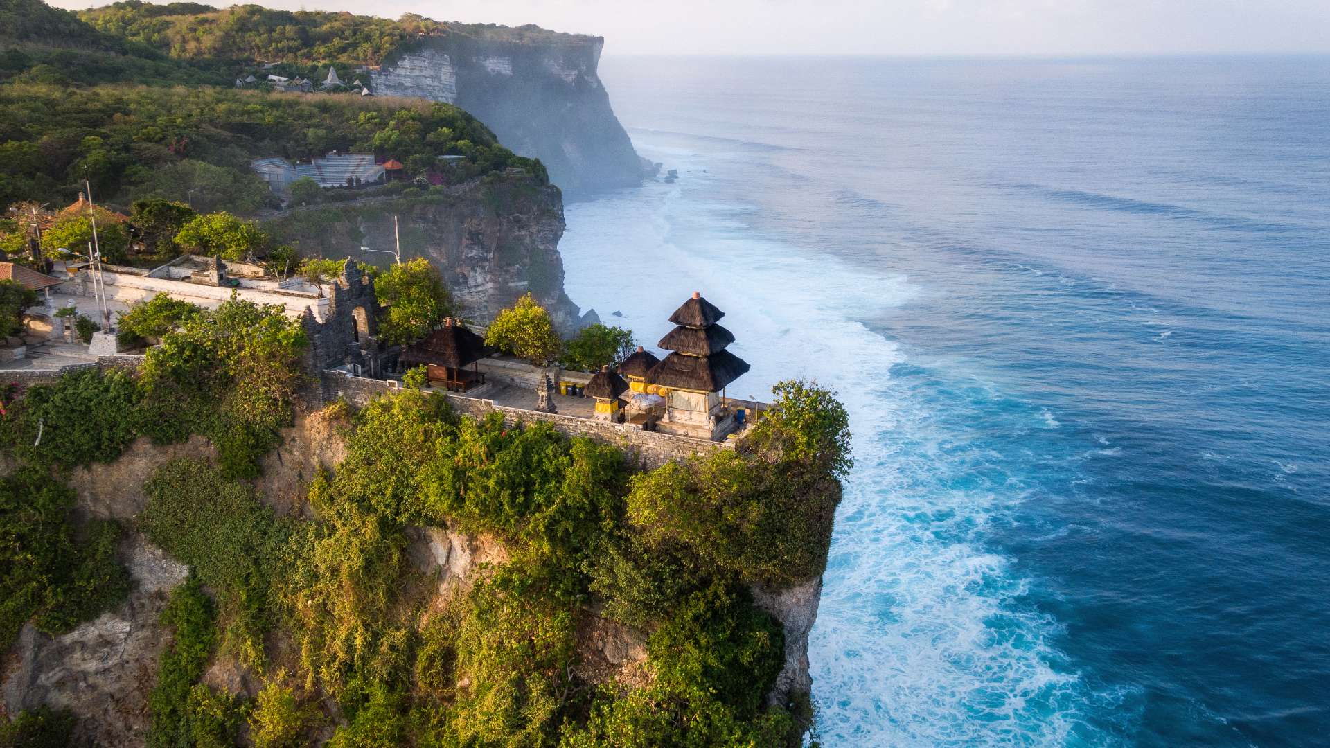 Uluwatu Temple (Pura Luhur Uluwatu)