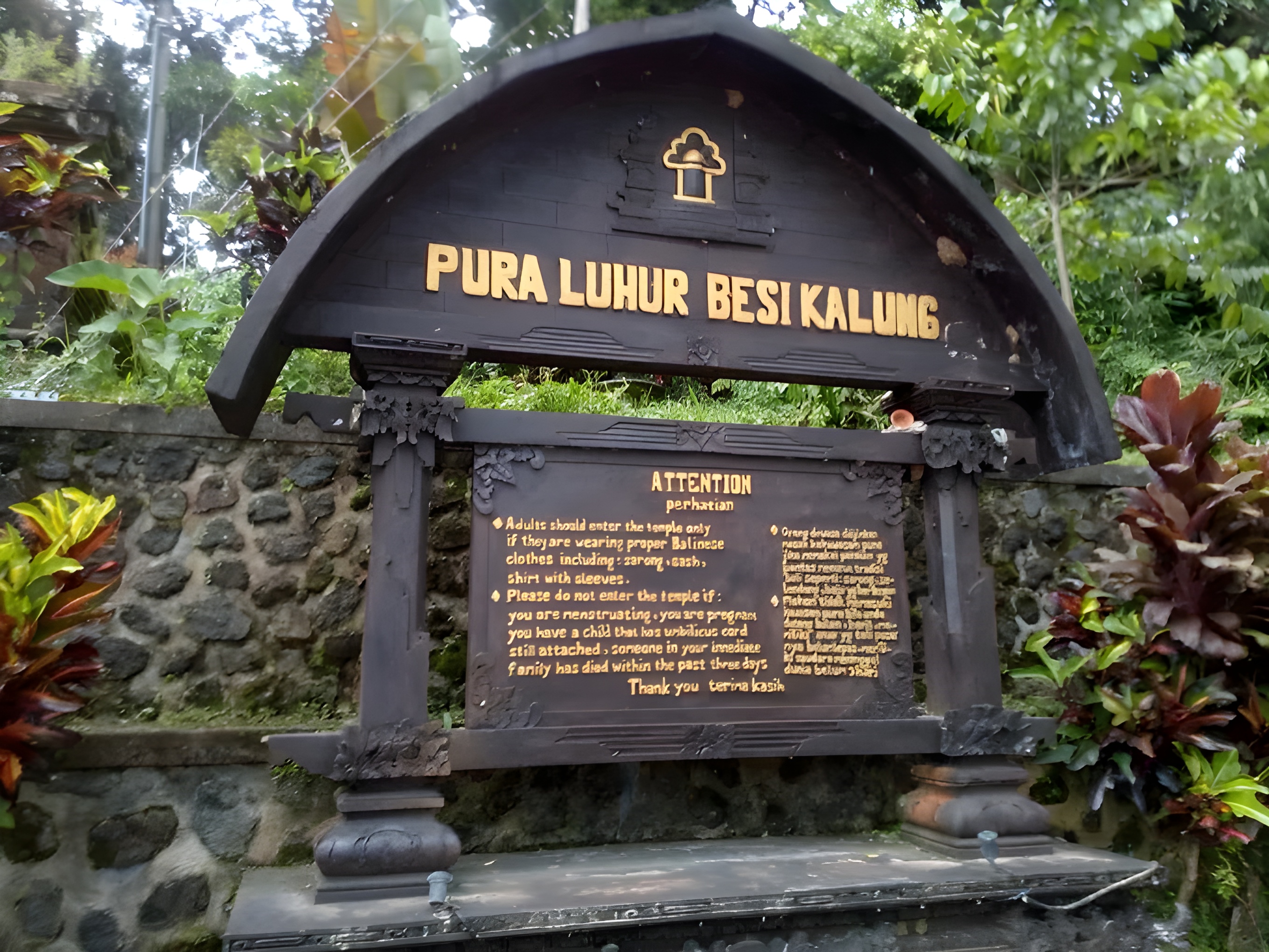 Pura Luhur Besikalung