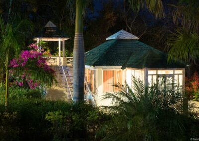 Village Machaan Resort Cottage Exterior