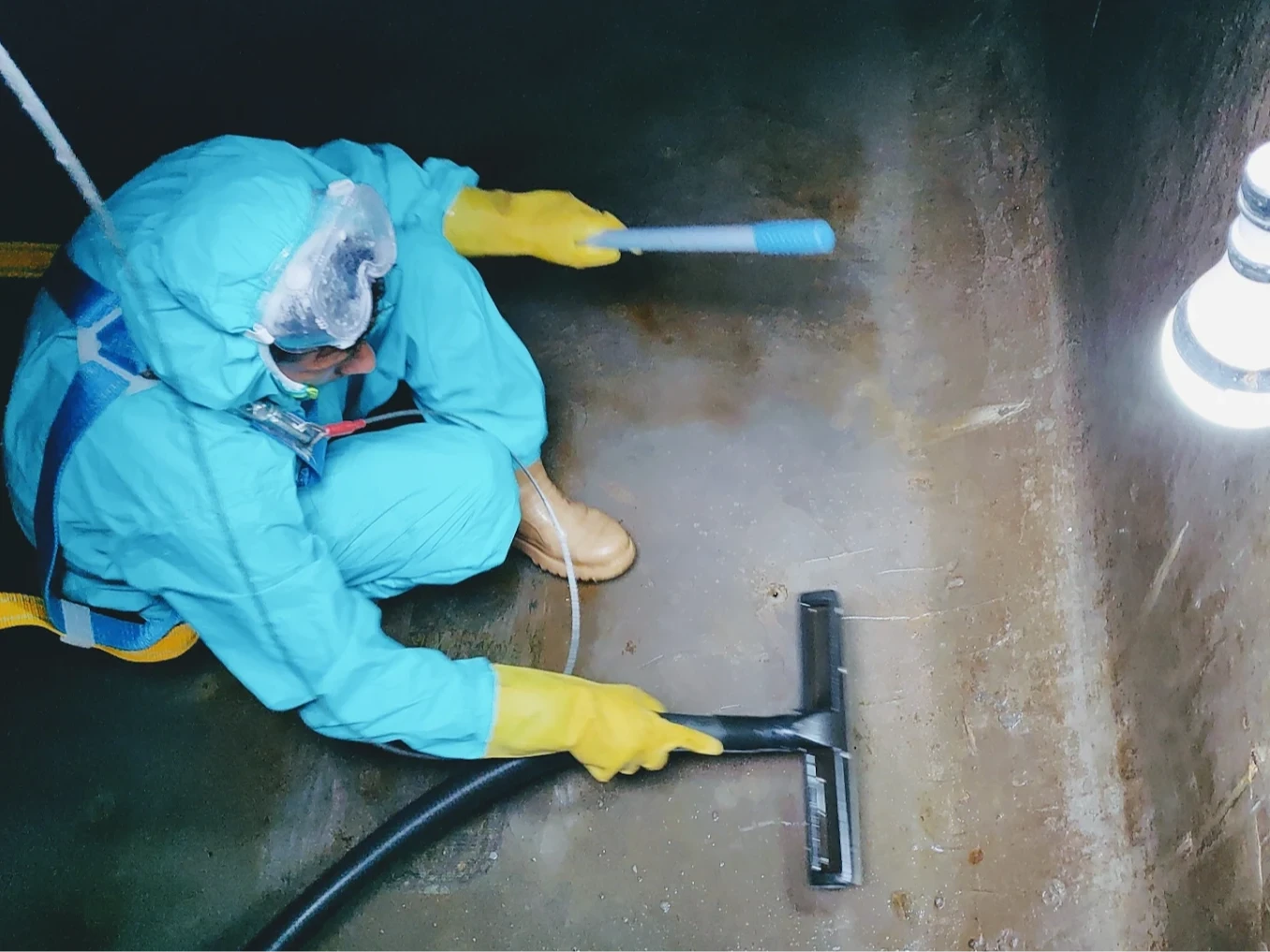 Signs Your Water Tank Needs Cleaning Immediately | Sajilo Sewa – Tank Cleaning in Kathmandu & Nepal