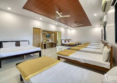 Tiger King Resort Dormetry Room