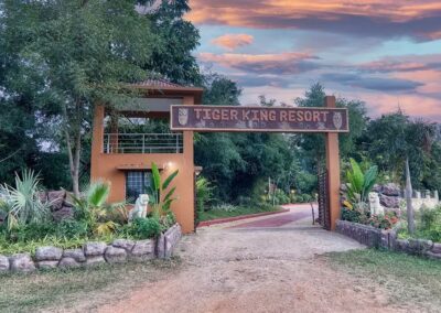 Tiger King Resort Resort Entry Gate